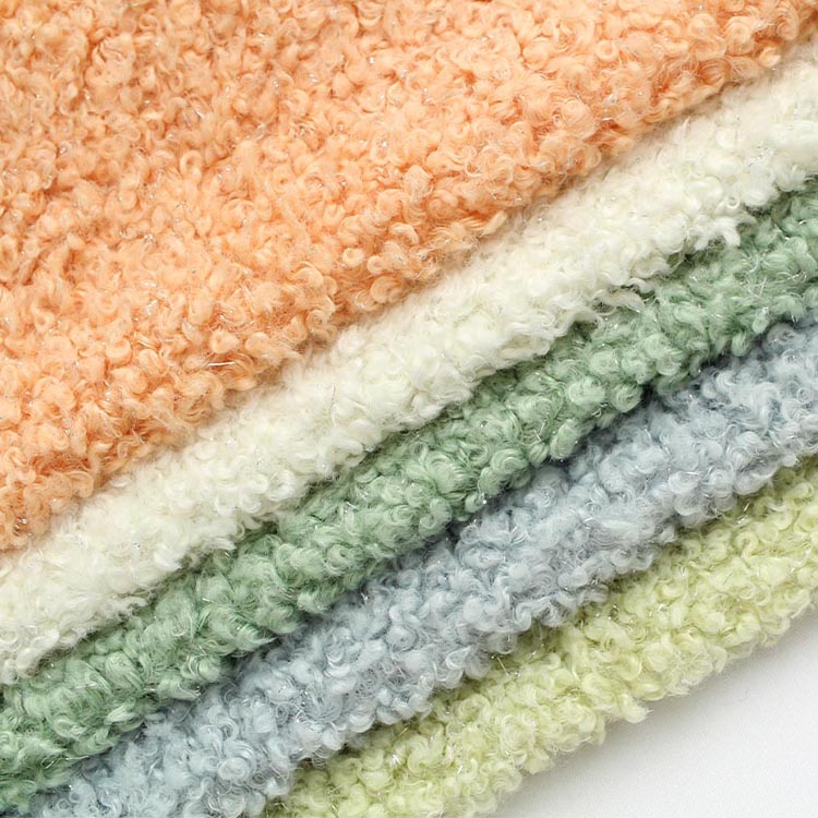 Miks on villasest riidest saanud esmaklassiliste rõivaste ja interjööride valikkangas?